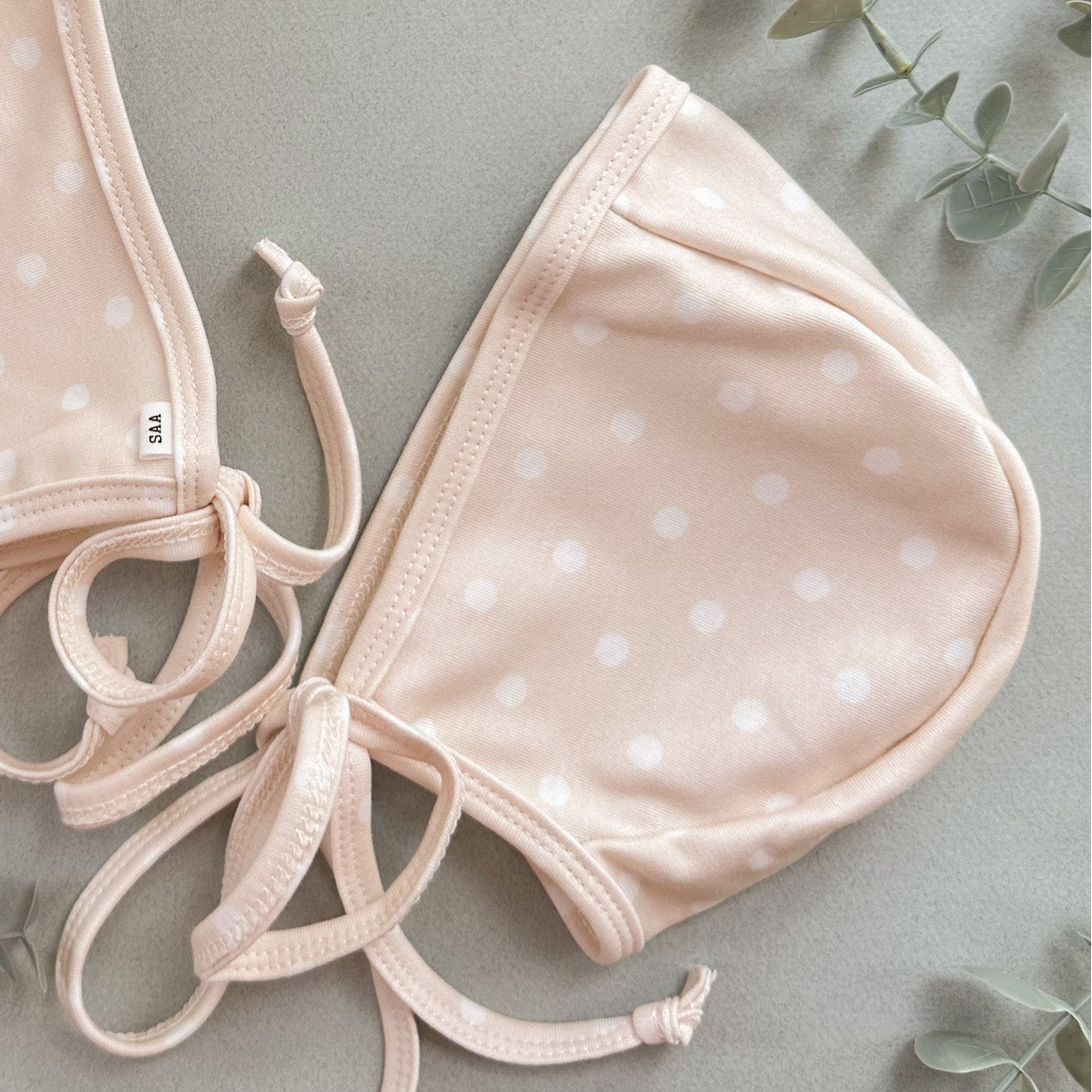 Neutral Dottie - Choose your size & style