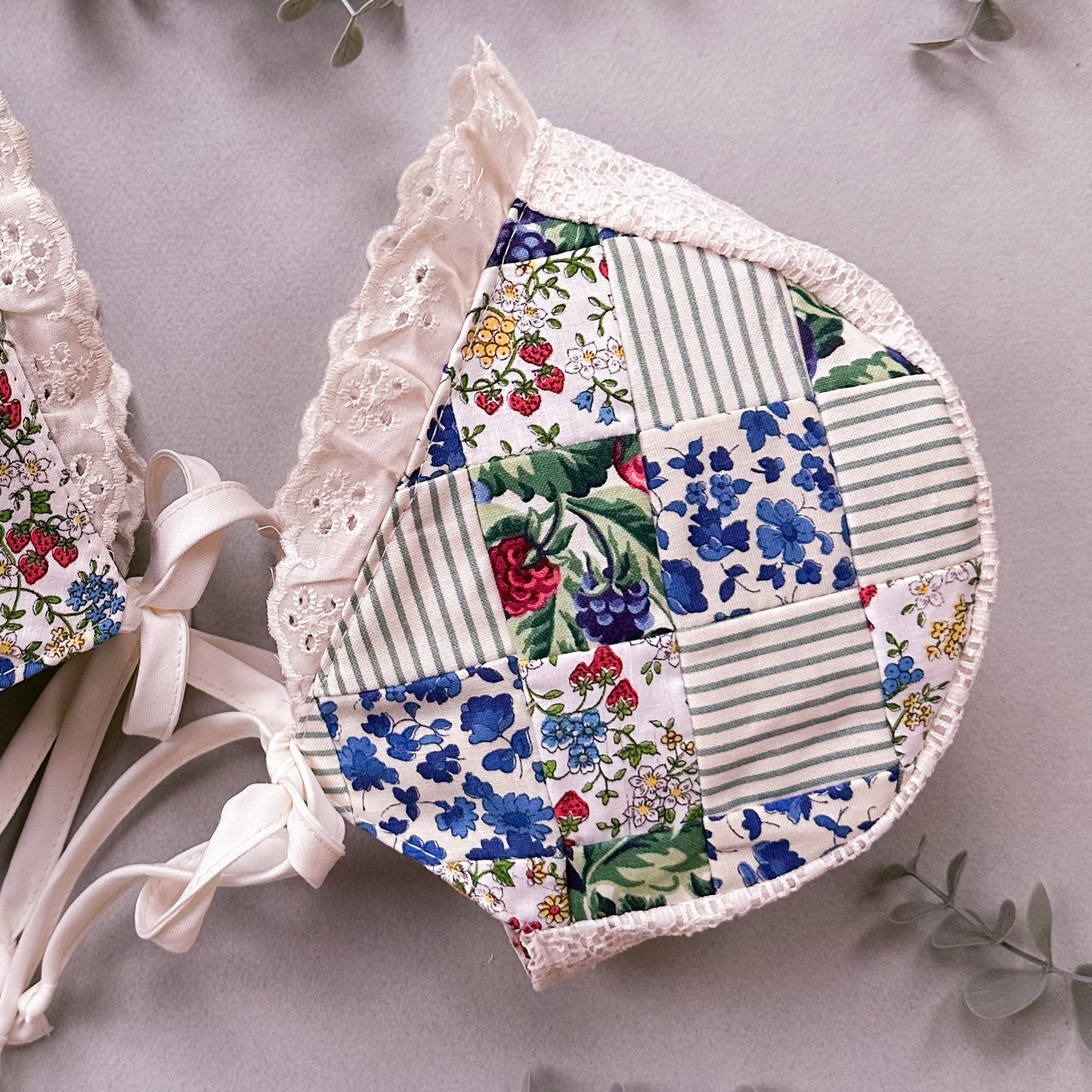 Berry Garden - Choose your size & trim