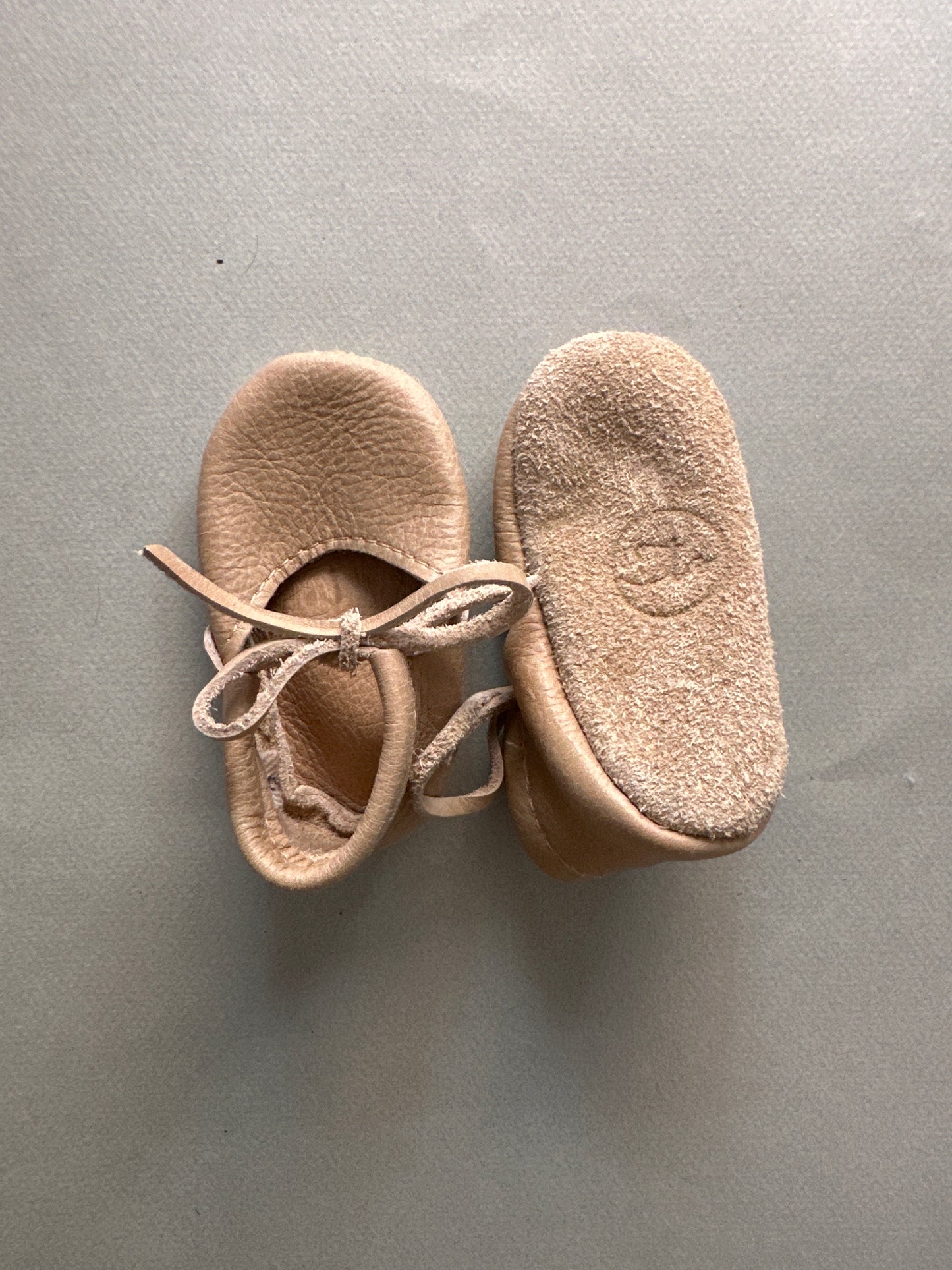 Threadlynn moccs - like new size 2 - Closet Sale 057