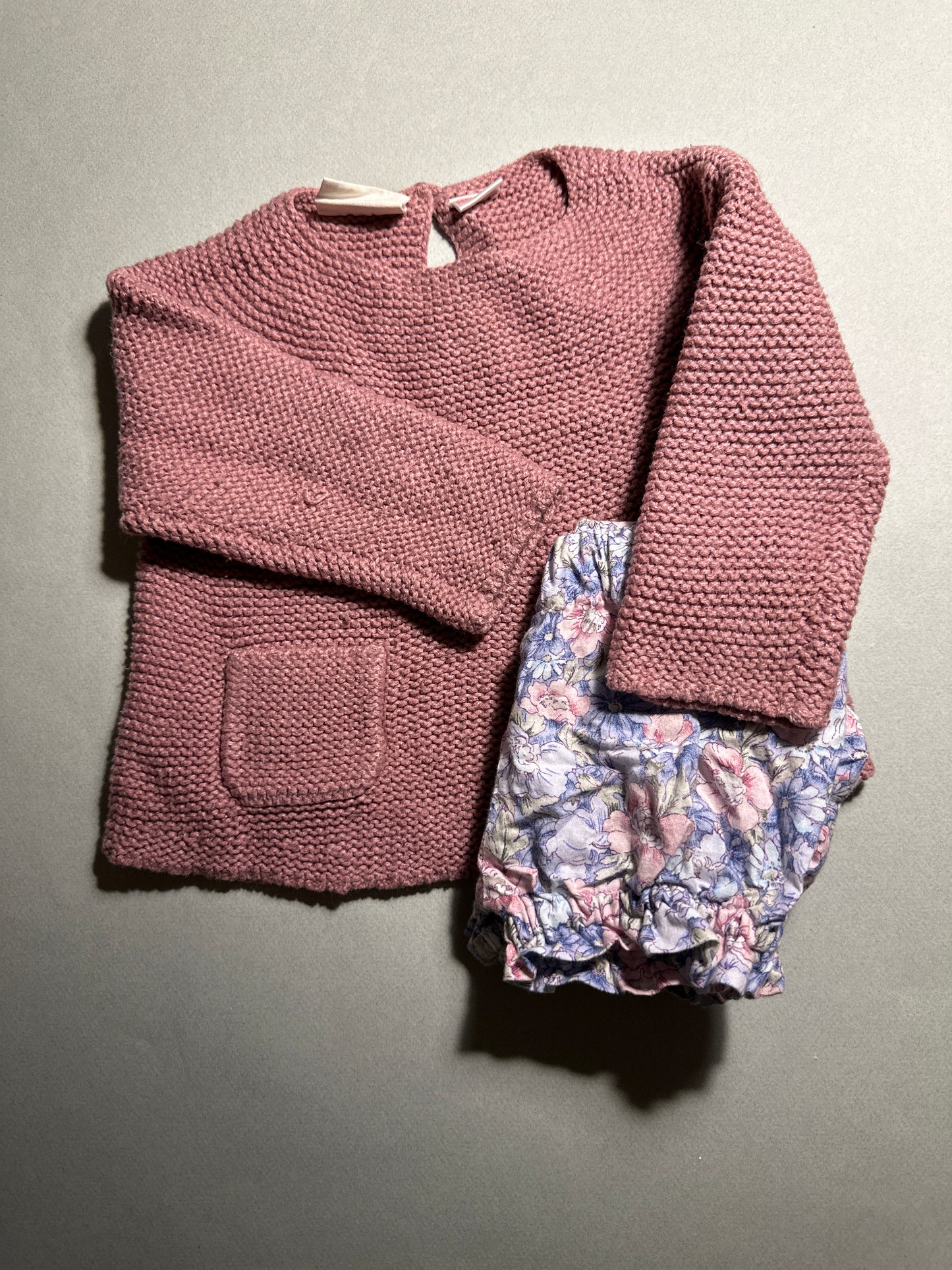 Zara sweater and osos baby bloomers outfit - 9-12 months- Closet Sale 064