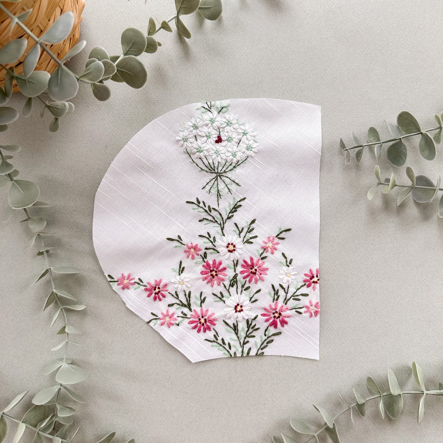 Spring Daisies  - Choose your size & trim