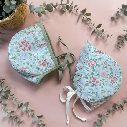 Little Cottage  - Choose your size & trim