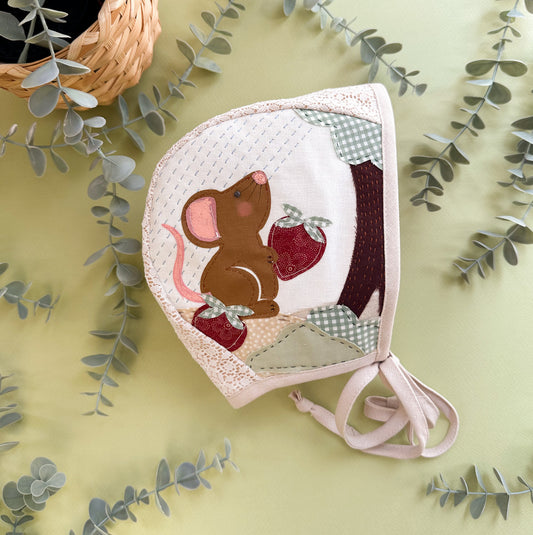 Custom Storybook : Mouse Harvest : 18-24
