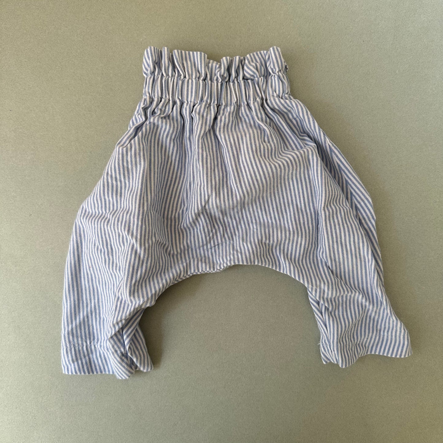 Bag Waist Pants - 3-6 months - Closet Sale 001